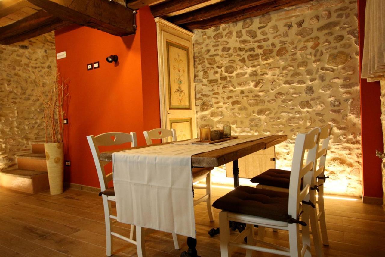 Le Dimore Dei Ritaldi Castel Ritaldi Extérieur photo